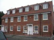 1 Bedrooms Flat for rent in Chase Court, High Street,...
