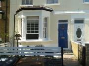 1 Bedrooms Flat for rent in Claude Road, Leyton, London,...