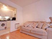 1 Bedrooms Flat for rent in Commercial Road, Aldgate East E1