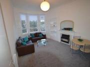 1 Bedrooms Flat for rent in Cumbernauld Road, Glasgow G31
