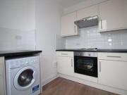 1 Bedrooms Flat for rent in Evington Road, Off London...