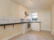 1 Bedrooms Flat for rent in Ford Green Road, Burslem,...