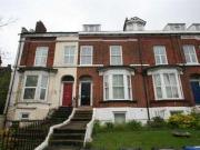1 Bedrooms Flat for rent in Grammar School Road,...