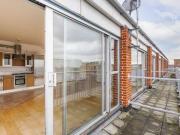 1 Bedrooms Flat for rent in Grove House Tudor Grove,...