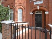 1 Bedrooms Flat for rent in Hamlet Gardens, London W6