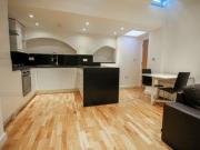 1 Bedrooms Flat for rent in High Street, East Grinstead,...
