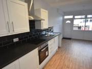 1 Bedrooms Flat for rent in Hill Street, Stoke On Trent,...