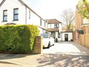 1 Bedrooms Flat for rent in Holly Road, Orpington BR6