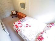 1 Bedrooms Flat for rent in Hornton Street, South...