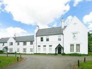 1 Bedrooms Flat for rent in Hutton Court, Rayleigh Road,...