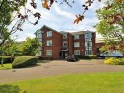 1 Bedrooms Flat for rent in Kerr Place, Ashton On...