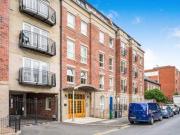 1 Bedrooms Flat for rent in Knightsbridge Court, Palmyra...