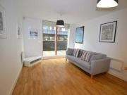 1 Bedrooms Flat for rent in Little John Street,...
