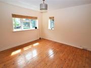 1 Bedrooms Flat for rent in London Road, Charlton Kings,...
