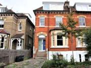 1 Bedrooms Flat for rent in Melrose Road, Southfields SW18