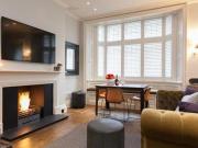 1 Bedrooms Flat for rent in North Audley Street,...
