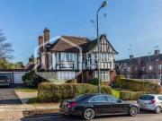 1 Bedrooms Flat for rent in Ossulton Way, East Finchley,...