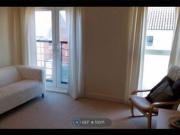 1 Bedrooms Flat for rent in Pasteur Drive, Swindon SN1