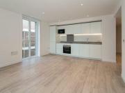 1 Bedrooms Flat for rent in Pressing Lane, Hayes UB3