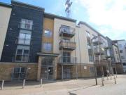 1 Bedrooms Flat for rent in Quayside Drive, Colchester,...