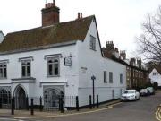 1 Bedrooms Flat for rent in Rent All Inclusive Osborne...