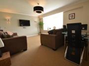 1 Bedrooms Flat for rent in Rotary House, Breakspear...
