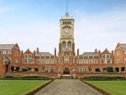 1 Bedrooms Flat for rent in Royal Connaught Drive,...