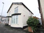 1 Bedrooms Flat for rent in School Road, Warrington,...