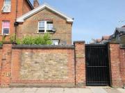 1 Bedrooms Flat for rent in Selborne Road, London N14