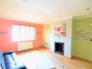 1 Bedrooms Flat for rent in Selsfield Drive, Brighton BN2
