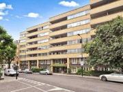 1 Bedrooms Flat for rent in The Colonnades, 34...