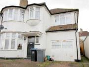1 Bedrooms Flat for rent in The Ridgeway, Colindale NW9