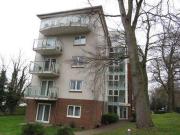 1 Bedrooms Flat for rent in Turners Hill Road, Pound...