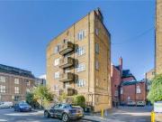 1 Bedrooms Flat for rent in Victor Cazalet House, Gaskin...