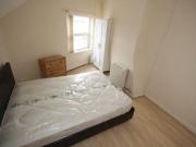 1 Bedrooms Flat for rent in Woodview Street, Beeston,...