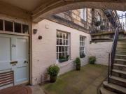 1 Bedrooms Flat for sale in 2A Carlton Street,...
