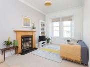 1 Bedrooms Flat for sale in 9 3F1, Comiston Gardens,...