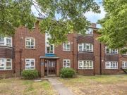 1 Bedrooms Flat for sale in Brandram House, Upper Elmers...