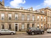 1 Bedrooms Flat for sale in Castle Terrace, Edinburgh EH1
