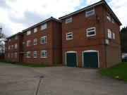 1 Bedrooms Flat for sale in Cobblers Close, Farnham...
