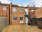 1 Bedrooms Flat for sale in Dovers Green Road, Reigate,...
