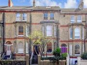 1 Bedrooms Flat for sale in Gladstone Terrace, Brighton,...