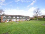 1 Bedrooms Flat for sale in Glen Court, Beacon Hill,...