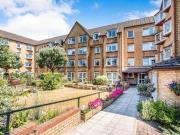 1 Bedrooms Flat for sale in Homemanor House, Cassio...