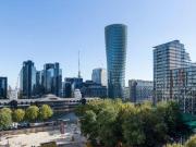 1 Bedrooms Flat for sale in Laker Court, 39 Harbour Way,...