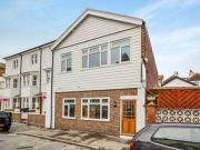 1 Bedrooms Flat for sale in Marine Road, Eastbourne BN22
