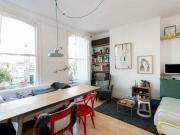 1 Bedrooms Flat for sale in Pyrland Road, Newington Green N5
