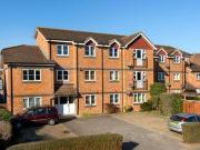 1 Bedrooms Flat for sale in Rokesby Road, Slough SL2