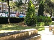 1 Bedrooms Flat for sale in The Water Gardens, Edgware...
