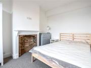 1 Bedrooms for rent in Basingstoke Road, Reading,...